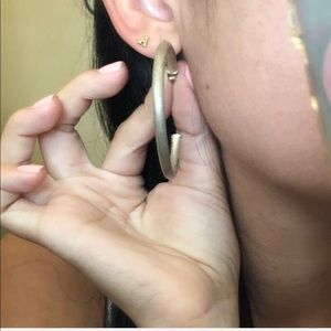 Silver Shelia Fajl Hoops